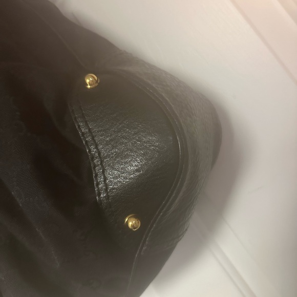 Authentic GUCCI HOBO - large - Picture 7 of 12